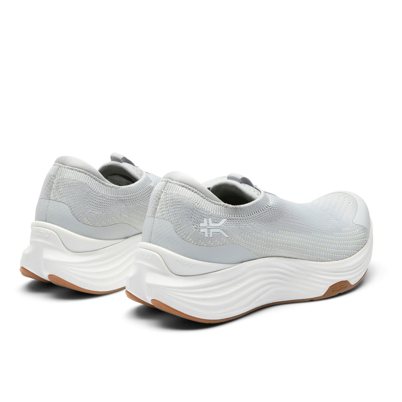 Close-up of the heel cup on the KURU ATOM 2 Slip-On Women's Slip-On Sneaker in Dove Gray-Gum.
