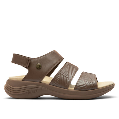 KURU CODA Muse Women's Sandal in Molasses Brown.