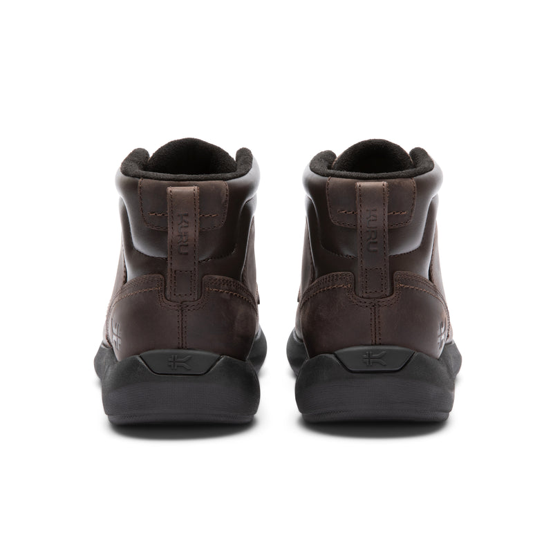 Back heel view of the KURU DRAFT Aalto Men's Slipper in Tobacco Brown-Jet Black.