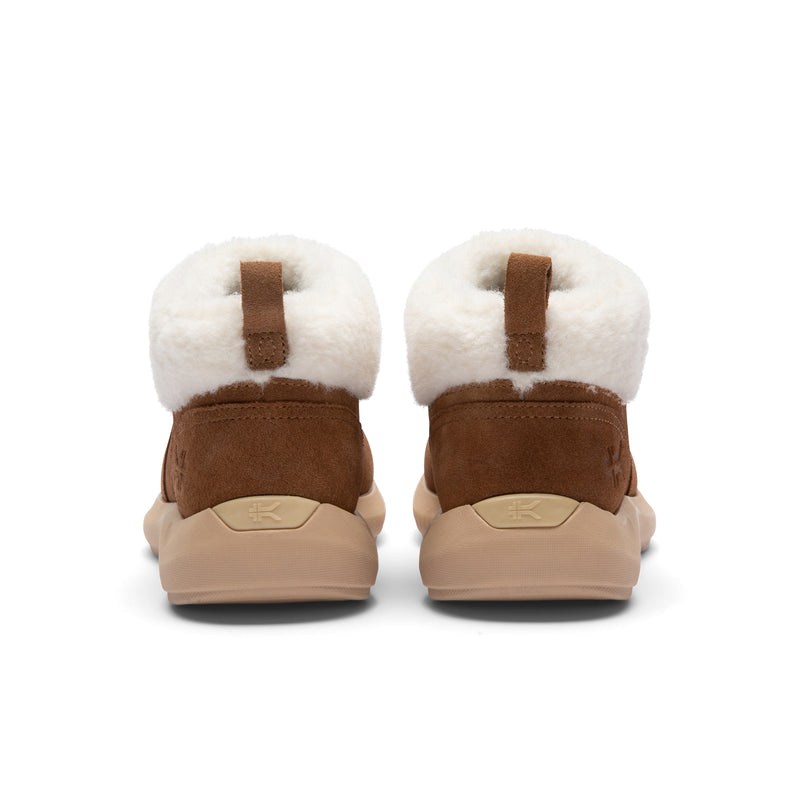 Back heel view of the KURU DRAFT Lahti Women's Slipper in Chestnut Brown.