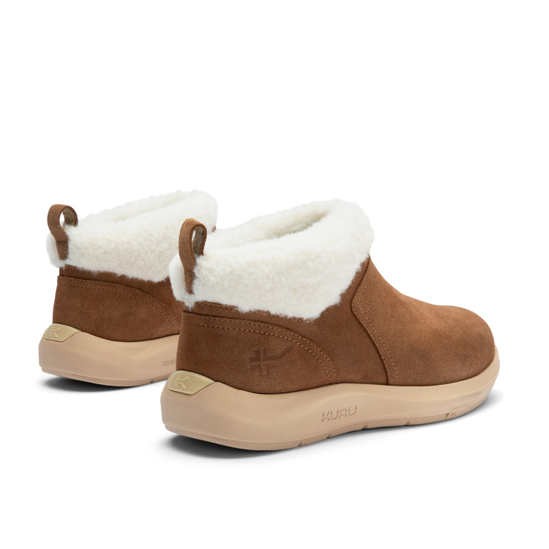 Close-up of the heel cup on the KURU DRAFT Lahti Women's Slipper in Chestnut Brown.
