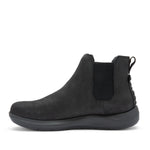 Inner side view of the KURU DRAFT Salo Men's Slipper in Jet Black.