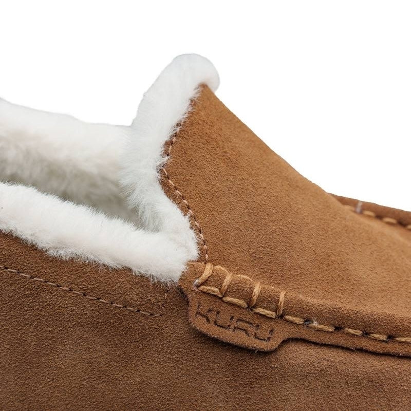 Close-up of the upper material on the KURU LOFT Women's Slipper in Chestnut-Gum.