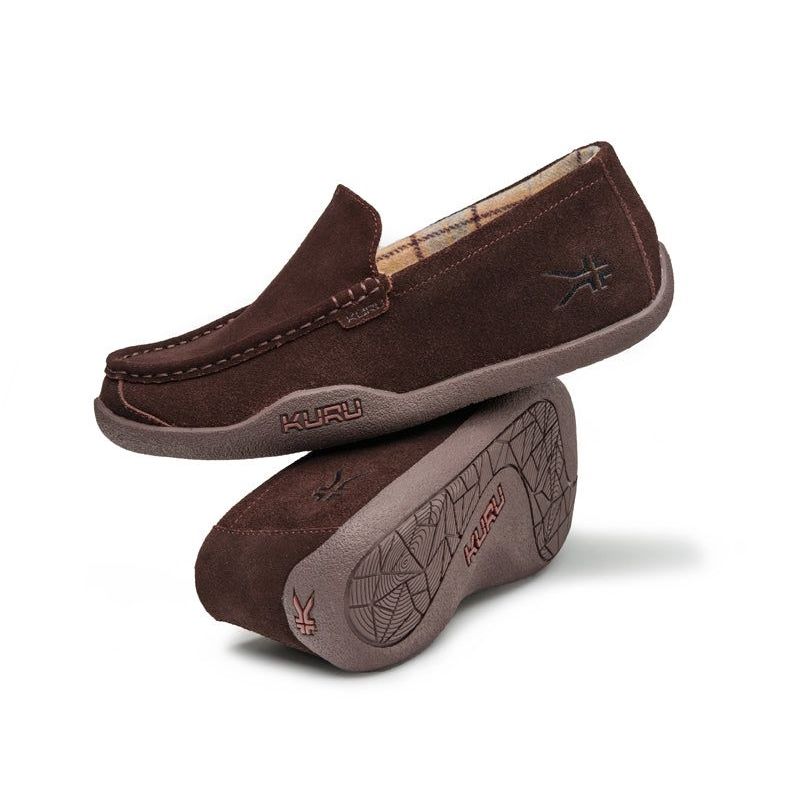 Pair of KURU LOFT Men's Slipper in Java Brown, angled view.