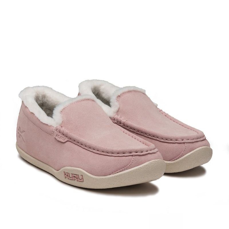 Pair of KURU LOFT Women's Slipper in Soft Pink, angled view.