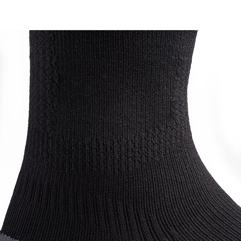 KURU SPARC 2.0 Crew Socks in Black.
