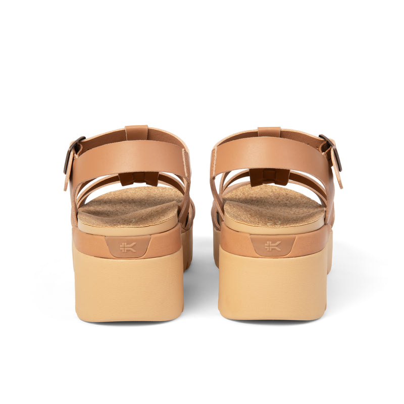 Back heel view of the KURU LOMA Jarvi Women's Sandal in Toffee-Sand.