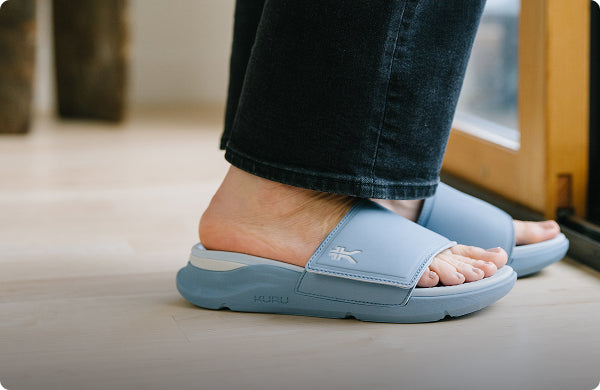 Sandals & Slides